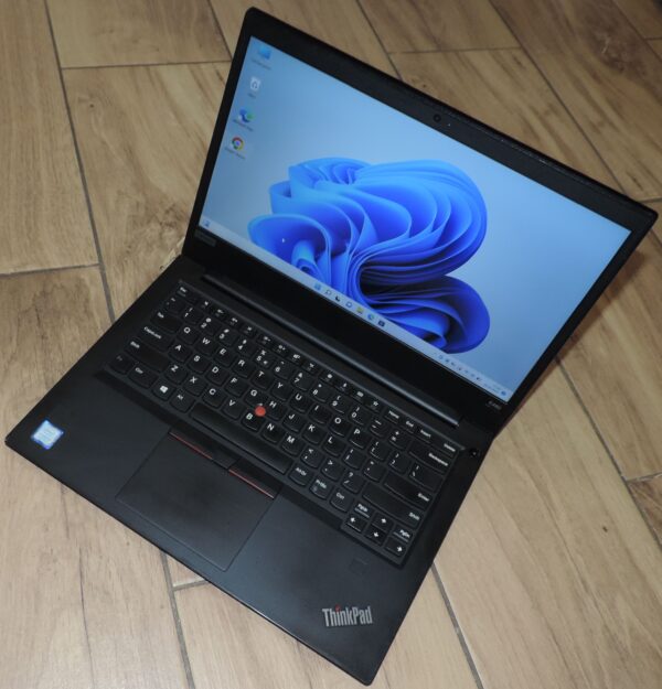 3 Lenovo Thinkpad Edge E480
