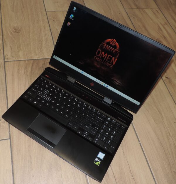 3 HP Omen 15-dc0014nw