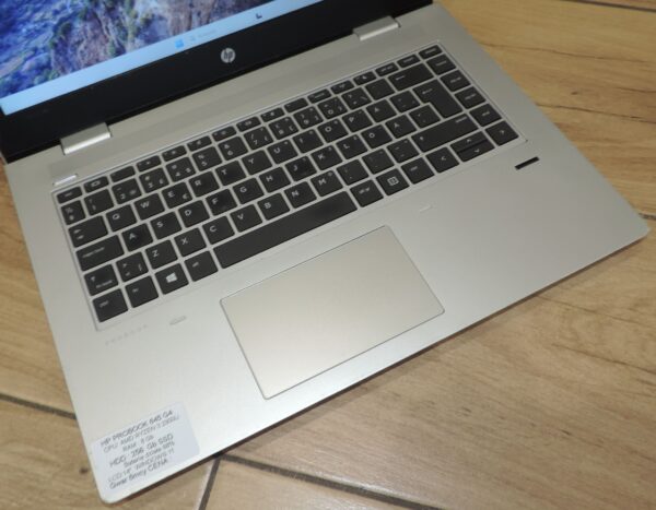 4 HP Probook 645 G4