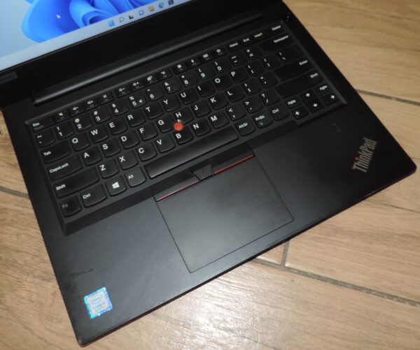 4 Lenovo Thinkpad Edge E480
