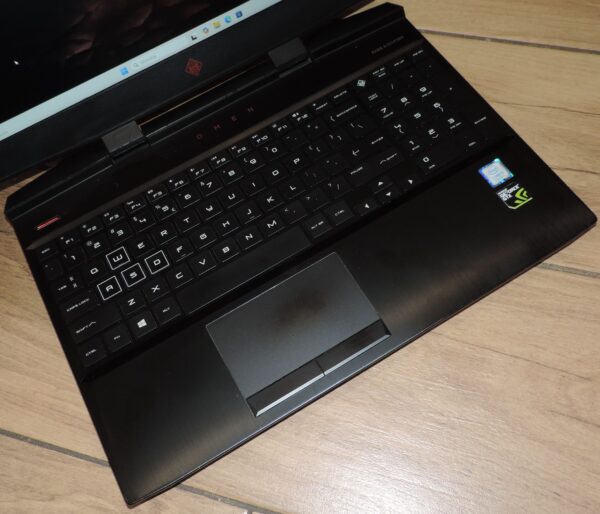 4 HP Omen 15-dc0014nw