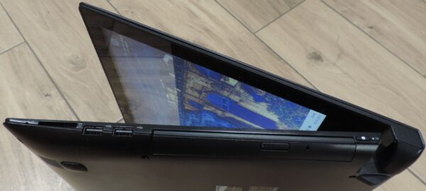 6 Lenovo Flex 2 - 15D