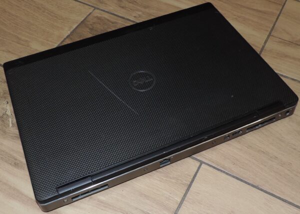 7 Dell Precision 7530
