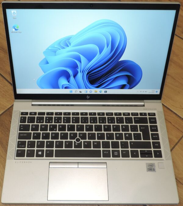1 HP Elitebook 840 G7