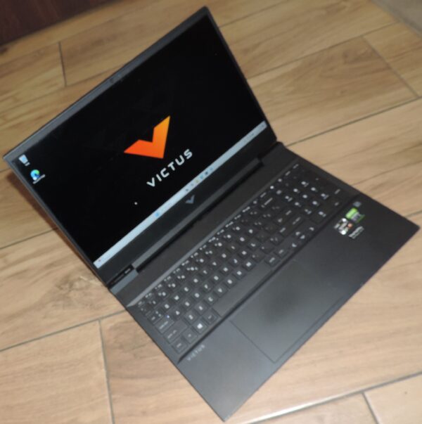 HP  Victus 16-e0202nw Gaming