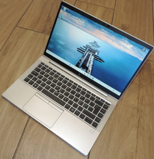 HP Elitebook 840 G8