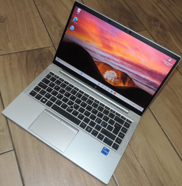 HP Elitebook 840 G8