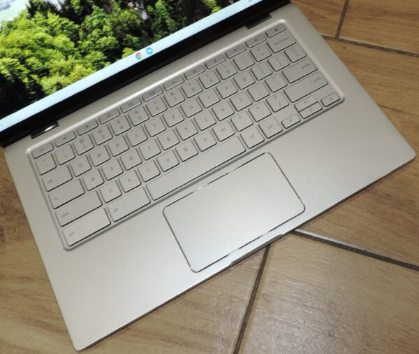 4 Chromebook Asus C434TA