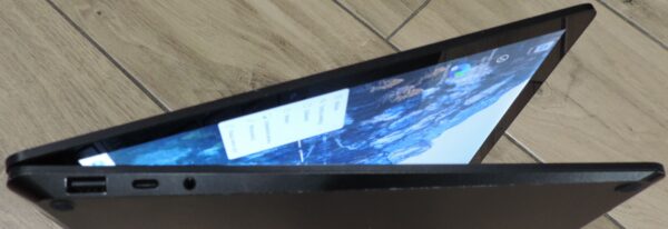 5 Microsoft Surface 3 Model 1868