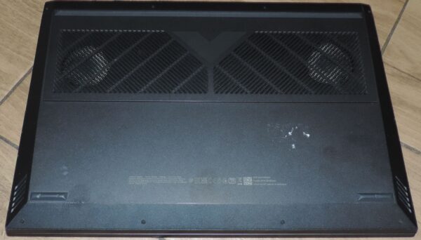 HP  Victus 16-e0202nw Gaming