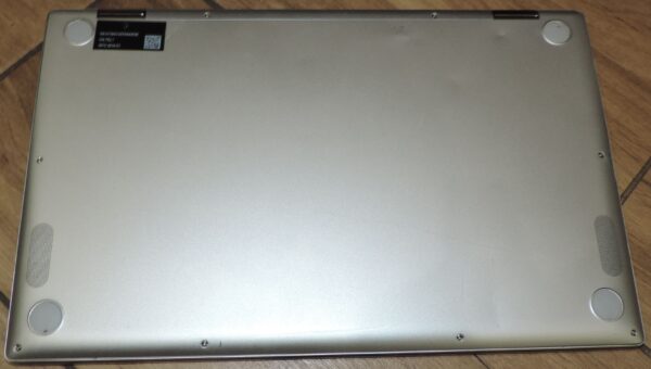 8 Chromebook Asus C434TA