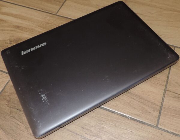 7 Lenovo Ideapad U310