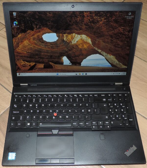 1 Lenovo Thinkpad P50 Workstation