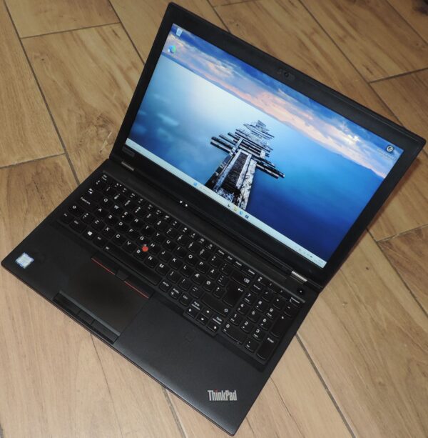 3 Lenovo Thinkpad P52 Workstation