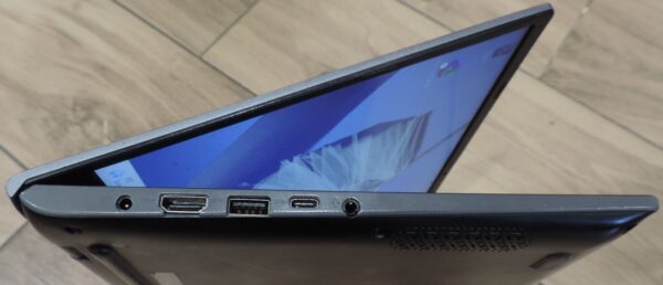 Asus Vivobook R424DA