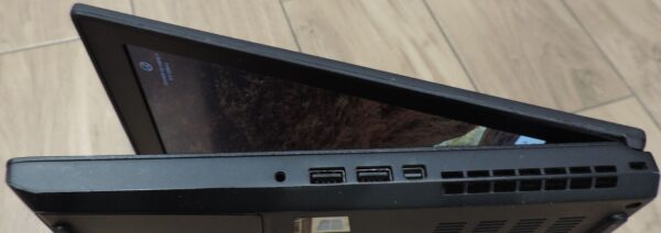 6 Lenovo Thinkpad P50 Workstation