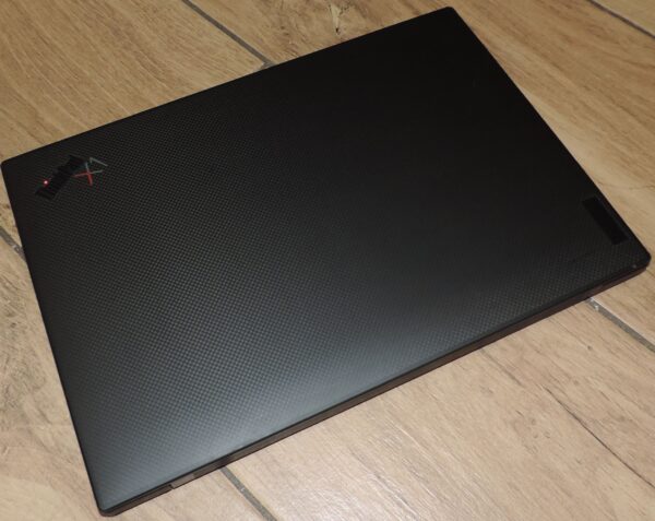 Lenovo Thinkpad X1 Carbon Gen 9