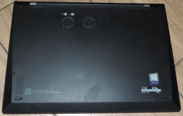 Lenovo Thinkpad X1 Carbon Gen 9