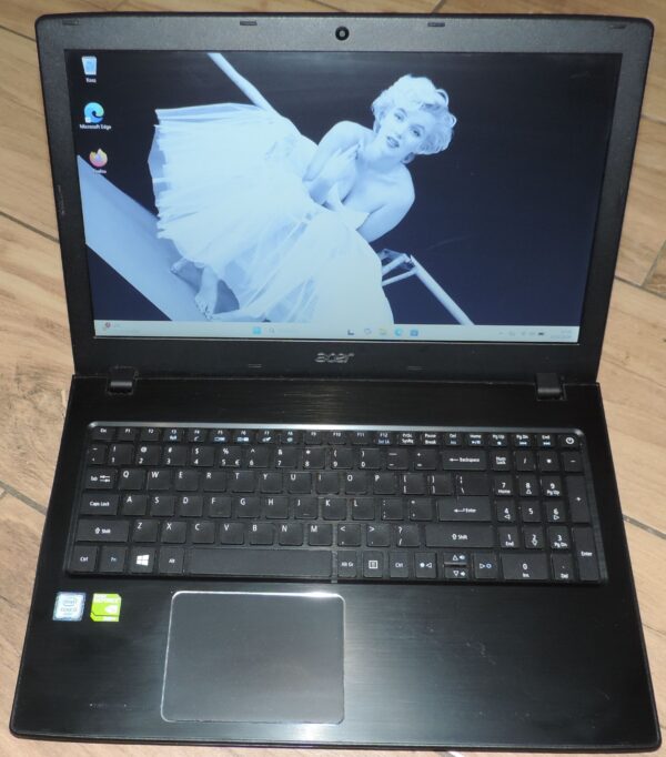1 Acer Aspire E5-575G