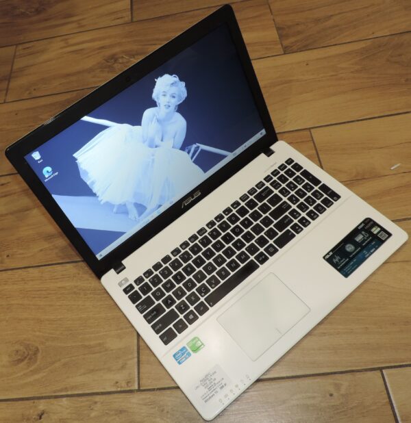 Asus X550CC