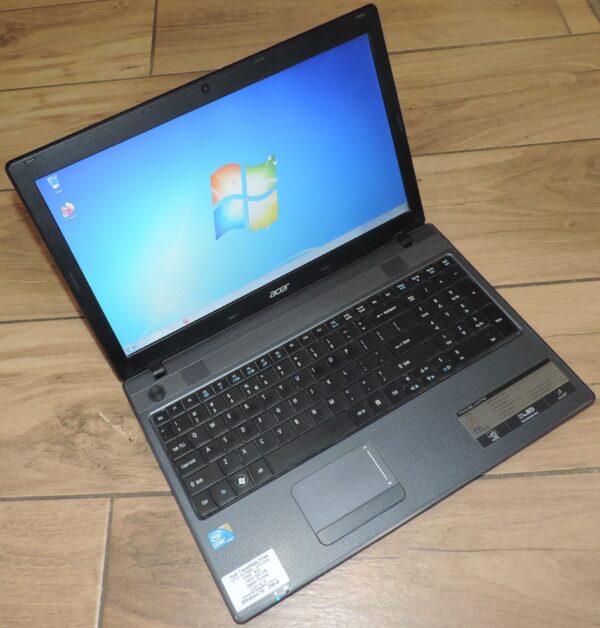 Acer TravelMate 5744