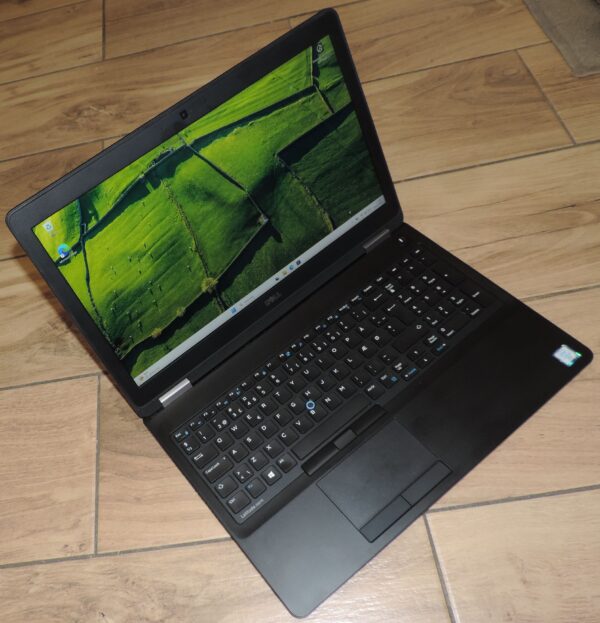 Dell Latitude E5570