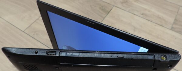 6 Acer Aspire E5-575G