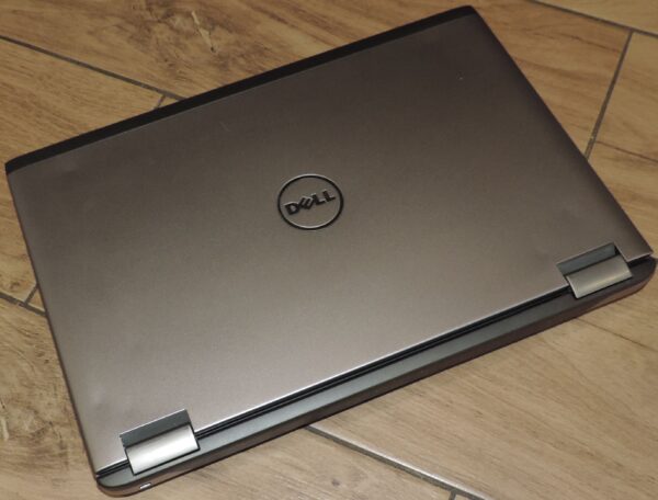 Dell Vostro 3560