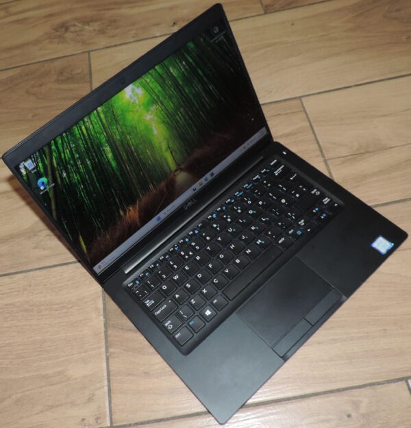 Dell Latitude 7390