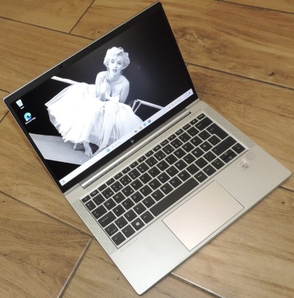 HP Elitebook 830 G7