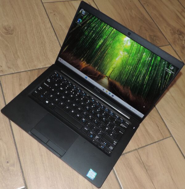 Dell Latitude 7390