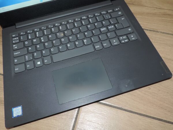 Lenovo v14-IWL