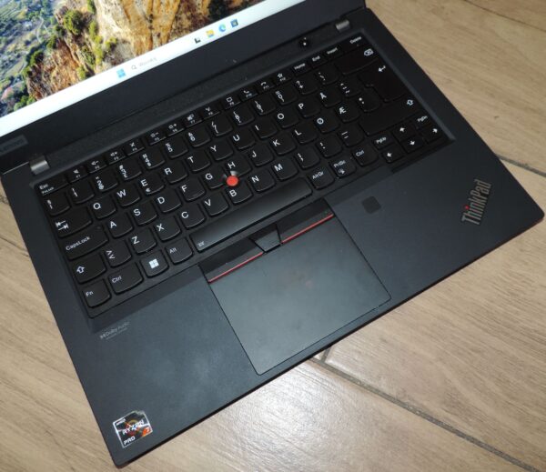 Lenovo Thinkpad T14 Gen2 AMD