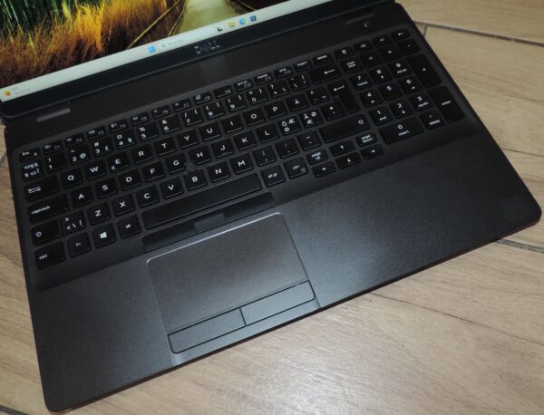 Dell Latitude 5501