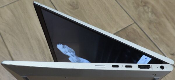 HP Elitebook 830 G7