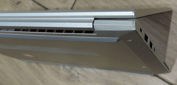 HP Elitebook 830 G7