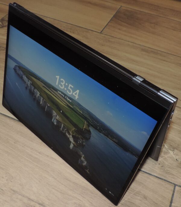 9 Lenovo Yoga C930 x360 2in1