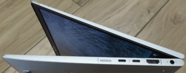 HP Elitebook 830 G8