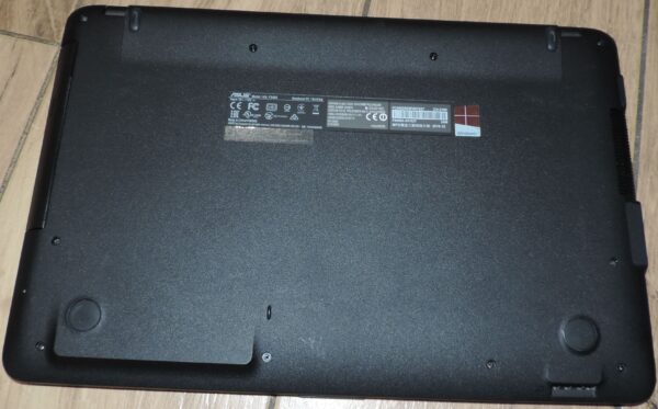 8 Asus F540SA
