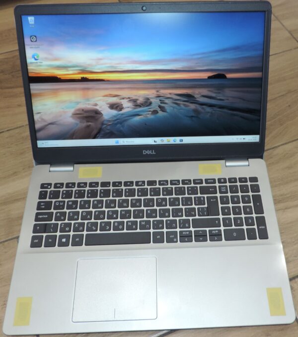 Dell Inspiron 5593