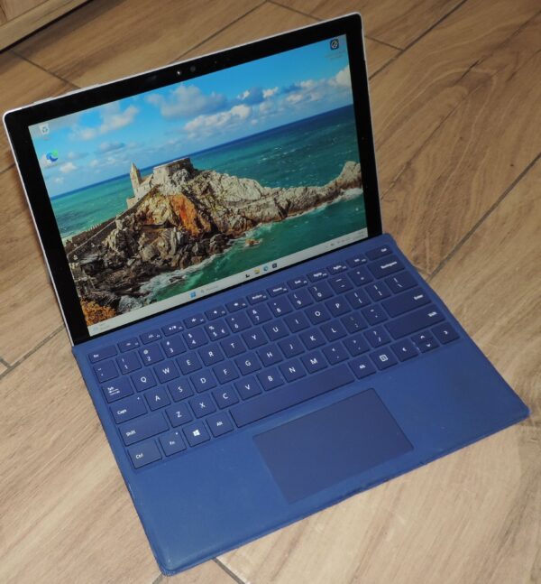 Microsoft Surface Pro 4 2in1