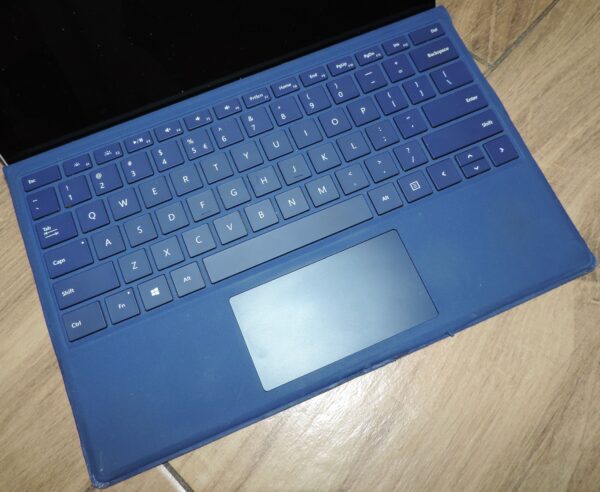 Microsoft Surface Pro 4 2in1