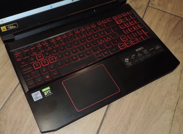 Acer Nitro 5 AN515