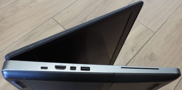 5 Dell Precision 7510 Workstation