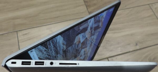 HP Pavilion 14-bf080no