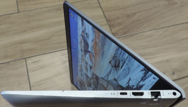 HP Pavilion 14-bf080no