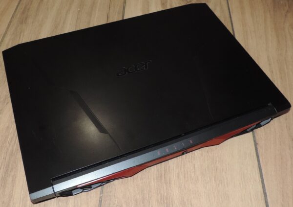 Acer Nitro 5 AN515