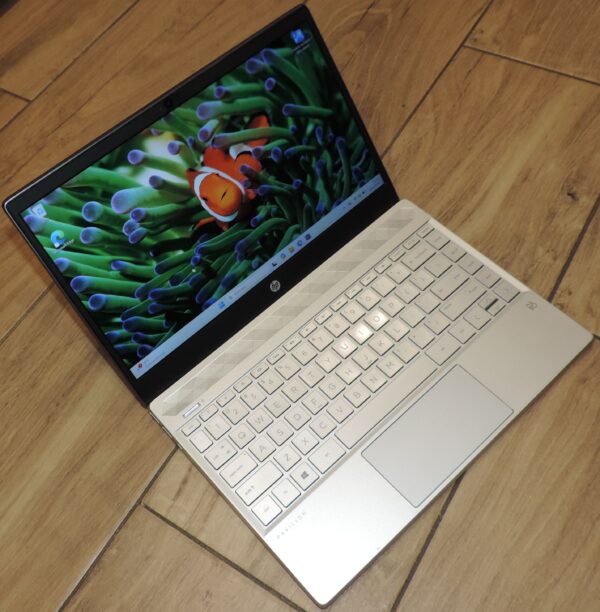 HP Pavilion 13-an0010nr