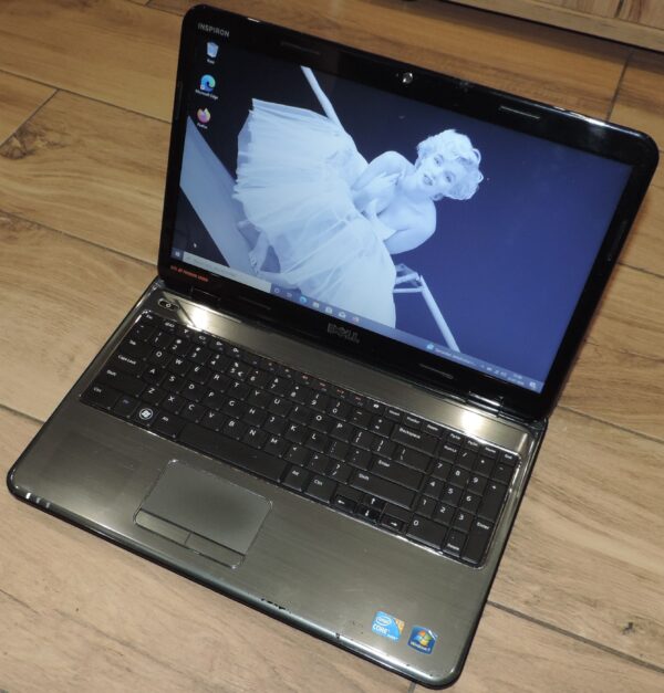 Dell Inspiron N5010