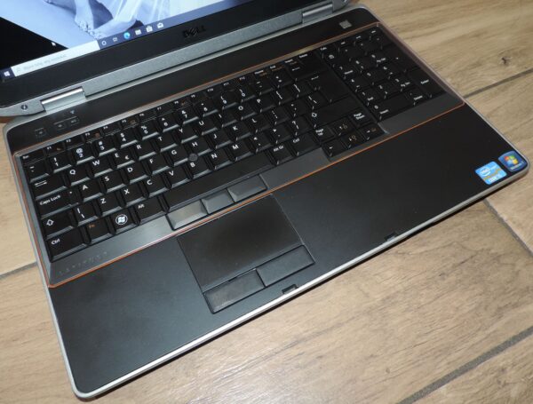 4 Dell Latitude e6520